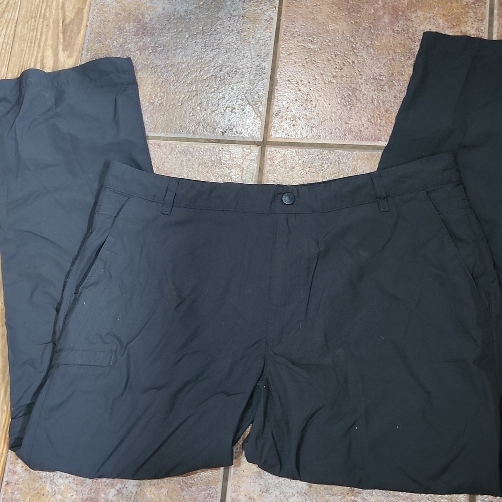 The North Face Paramount Convertible Zip Off pants Mens Size 40 EUC Gray
